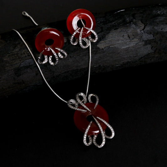 Hessonite -Diamond Pendant Set